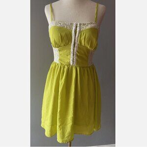 Hollywould Women’s Dress Size 7 Color Lime Green Adjustable Straps Corset Lace